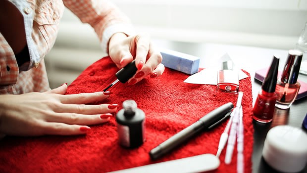quick repairs for finger nail emergencies