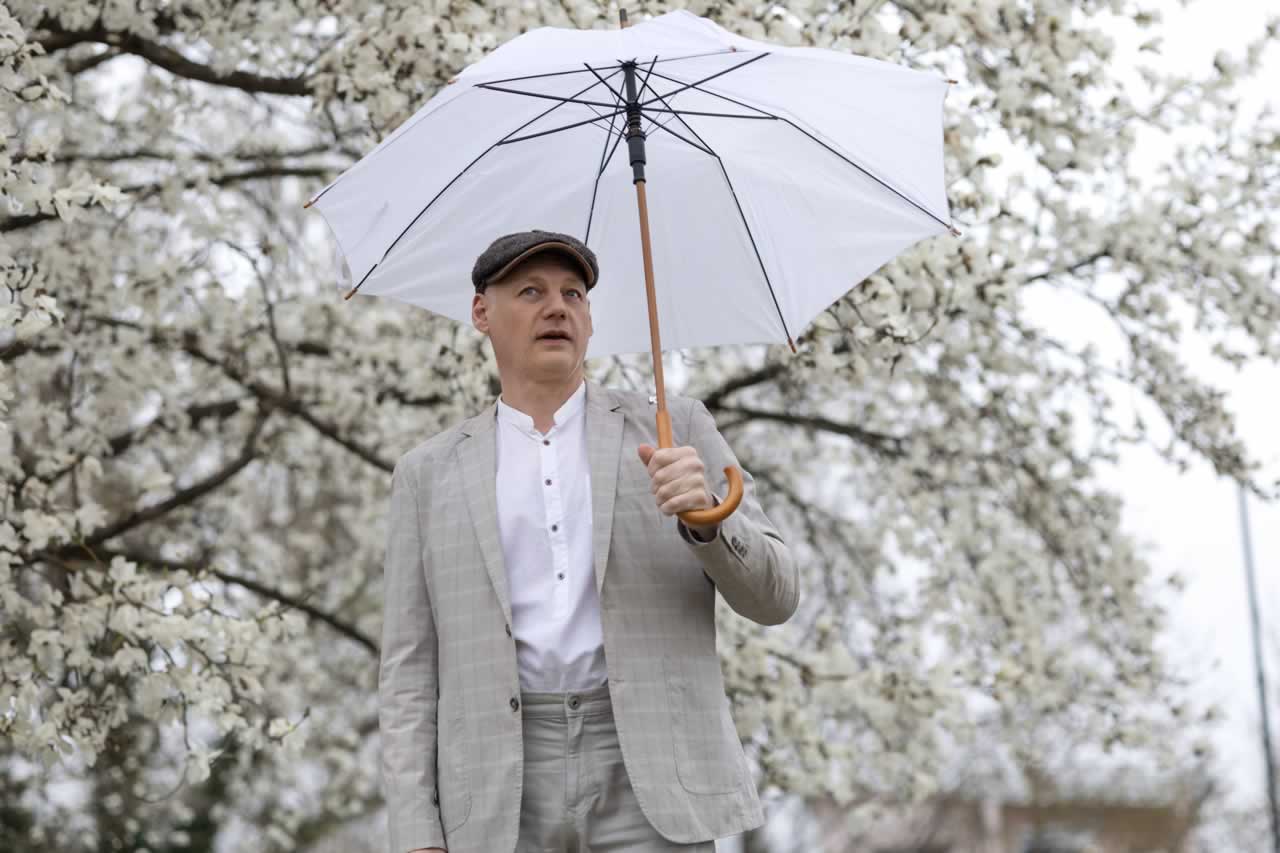 No Backup Plan? Here’s What to Do If It Rains on Your Big Day