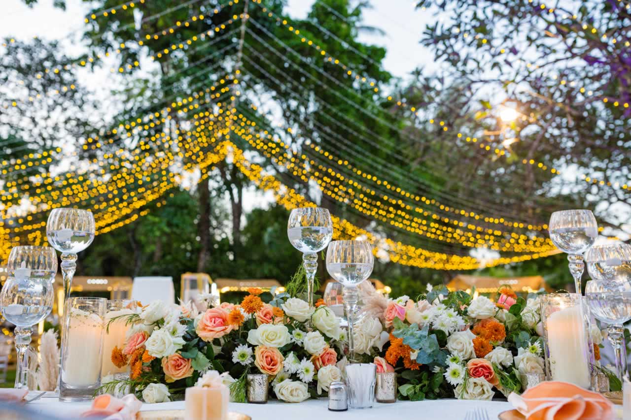 The Role of Lighting in Vow Renewals