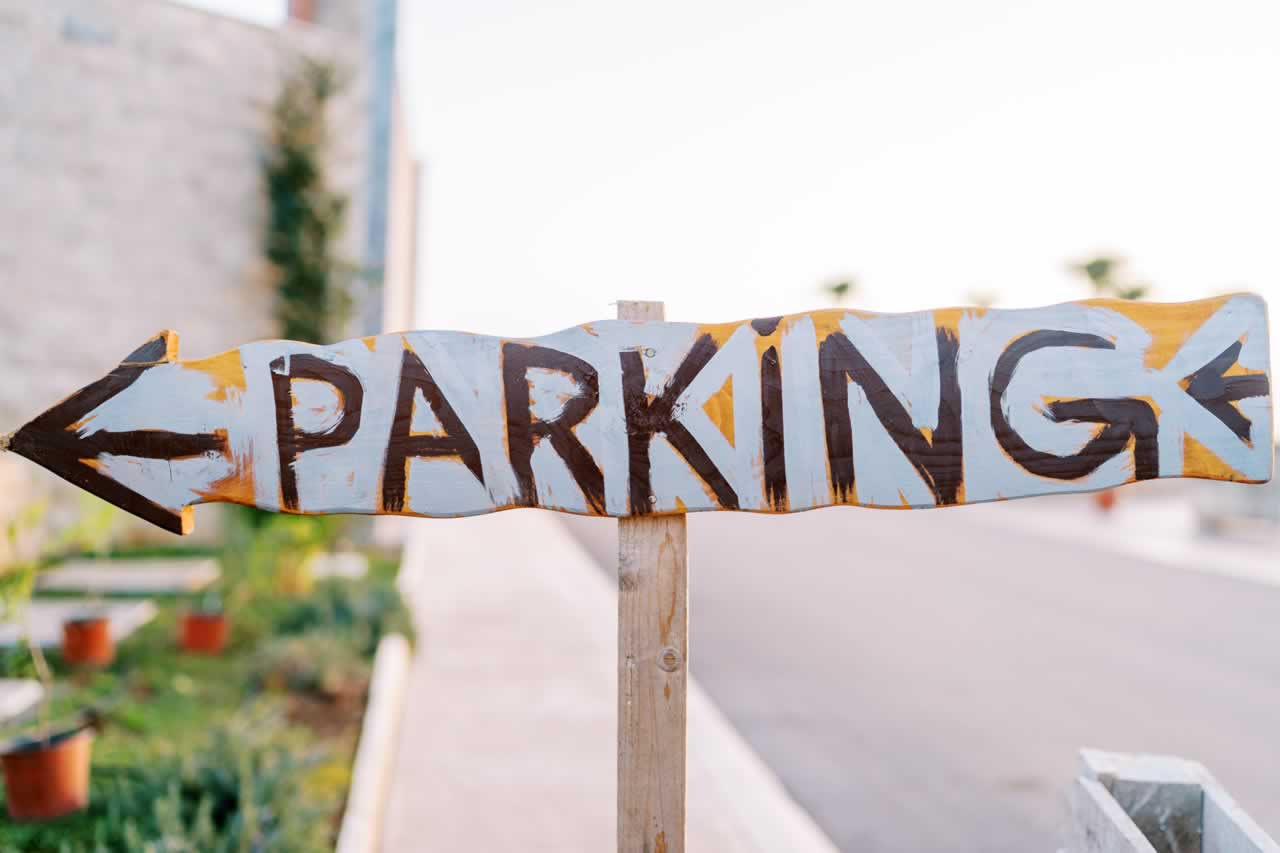 city travel tips for vow renewal - parking